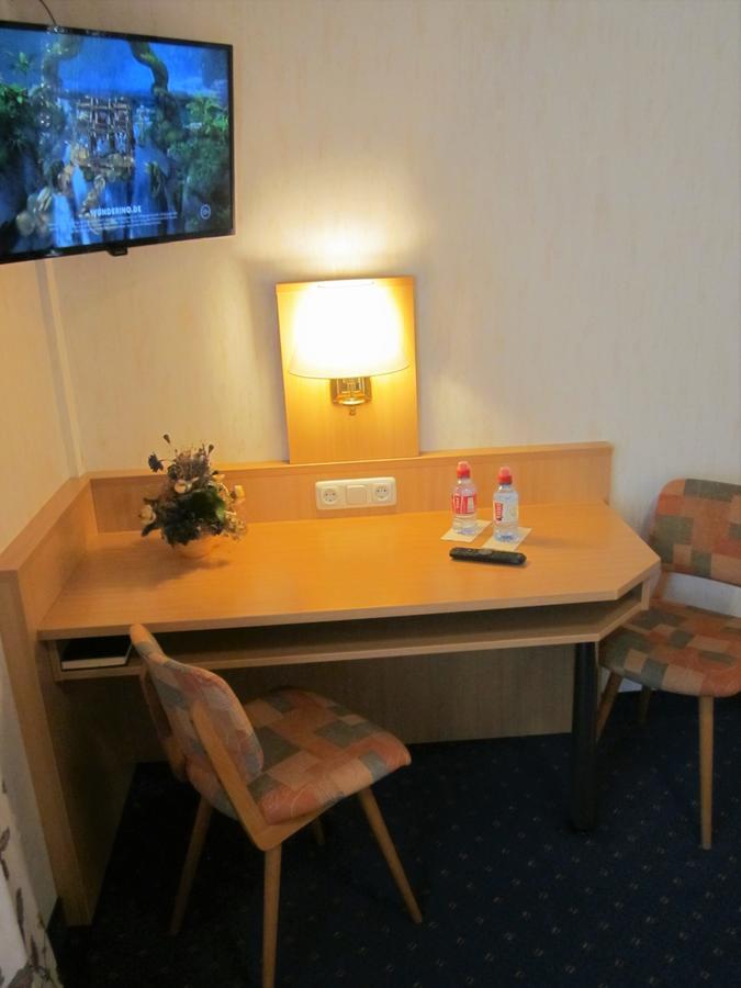 Gasthof Rodachtal Mit Gaestehaus Katharina Schwarzenbach am Wald Chambre photo